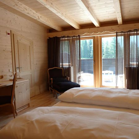 Hotel Ciasa Salares San Cassiano  Extérieur photo