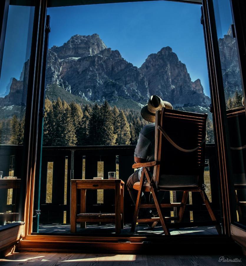 Hotel Ciasa Salares San Cassiano  Extérieur photo