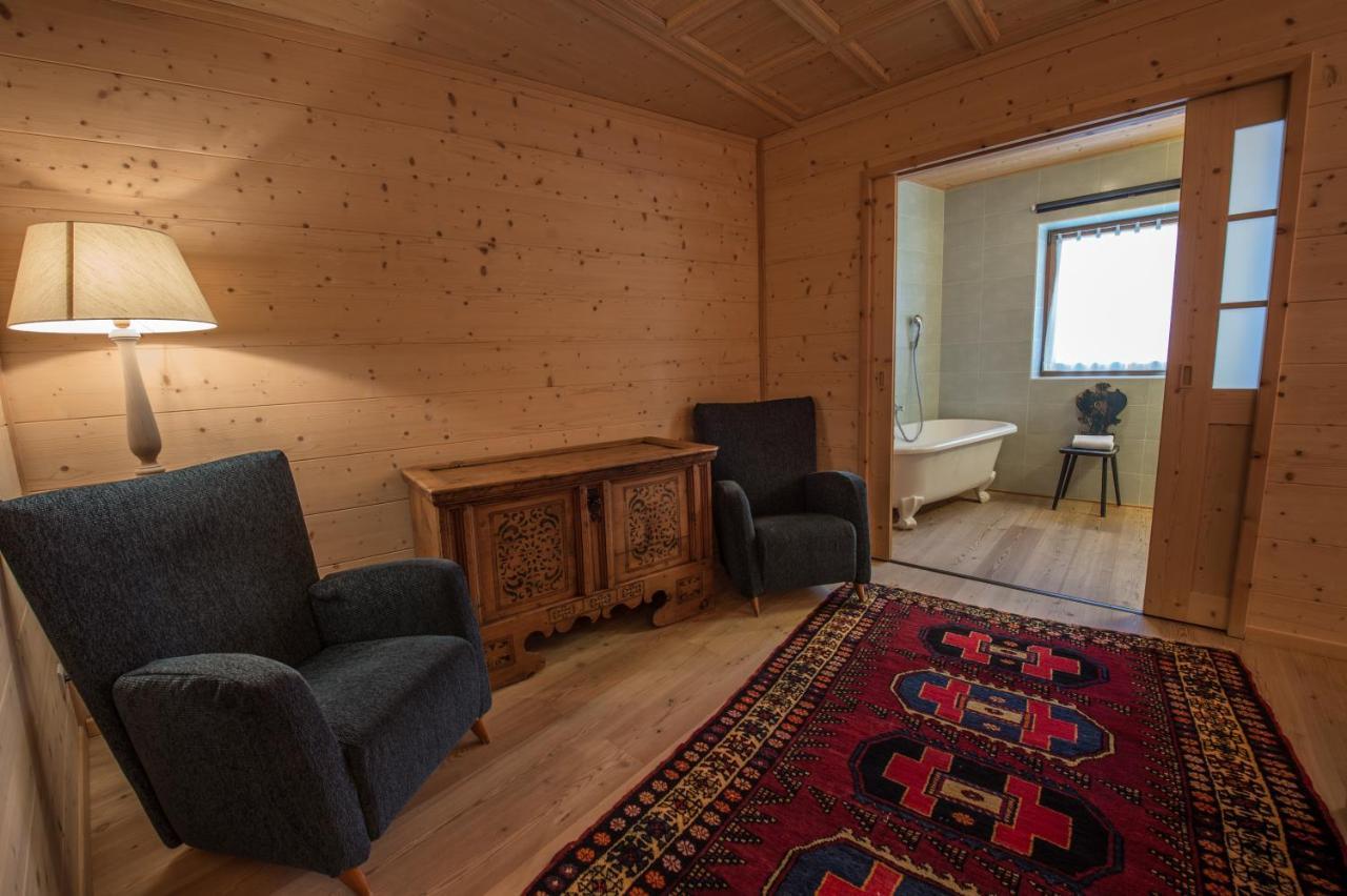 Hotel Ciasa Salares San Cassiano  Extérieur photo