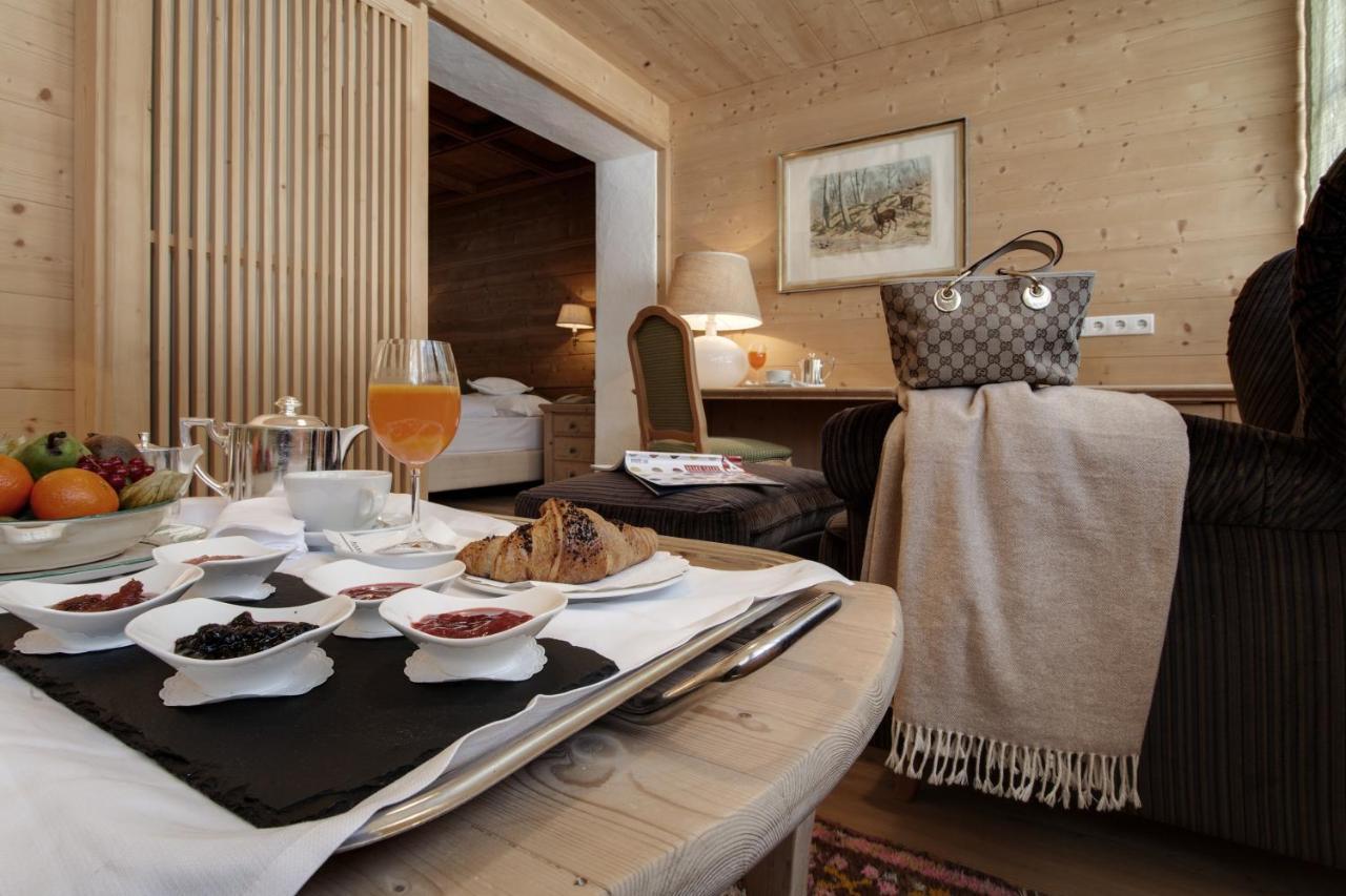 Hotel Ciasa Salares San Cassiano  Extérieur photo